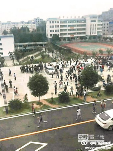 軍教官 vs 高校生_1