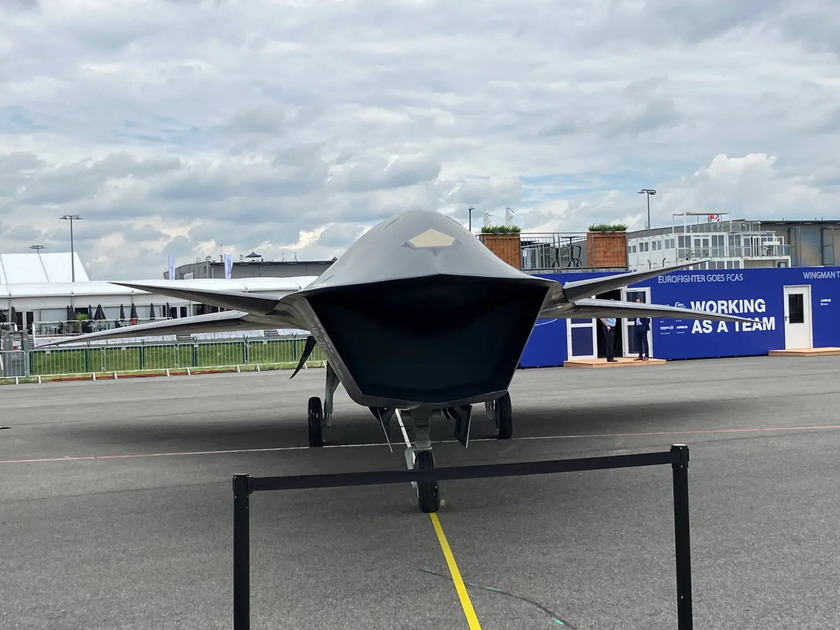 The Airbus Wingman Stealth Drone_2