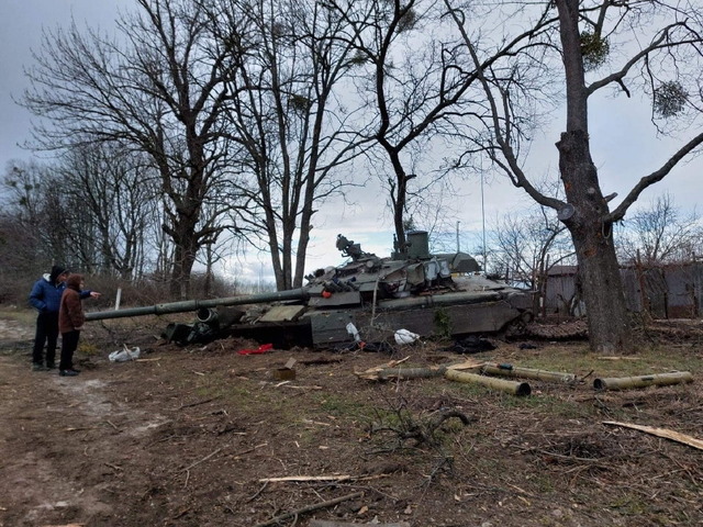 T-80UE-1_2