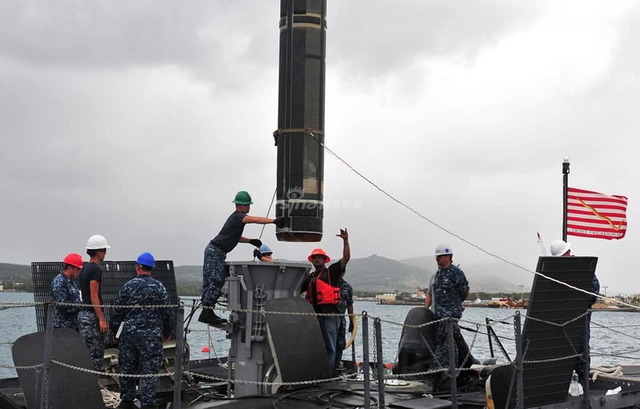 Mk 45_潜水艦_1