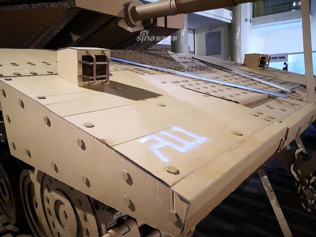 ダンボール製メルカバ戦車_7