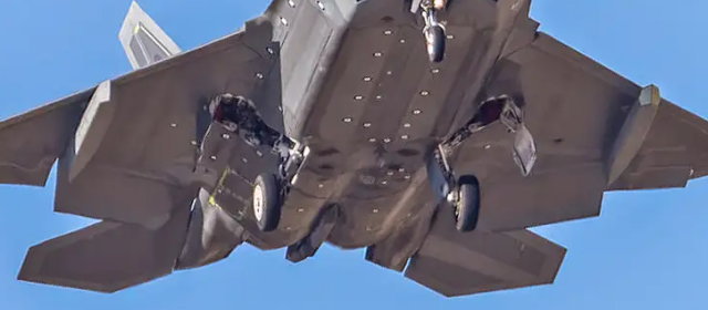 F-22_stealthPod_8
