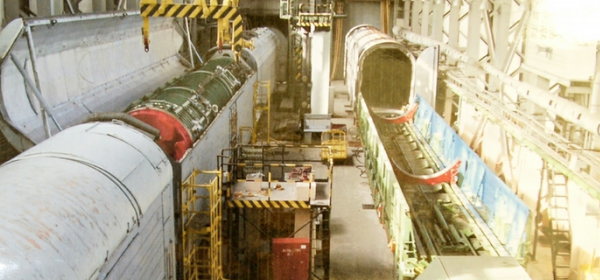 鉄道移動型RT-23発射車両