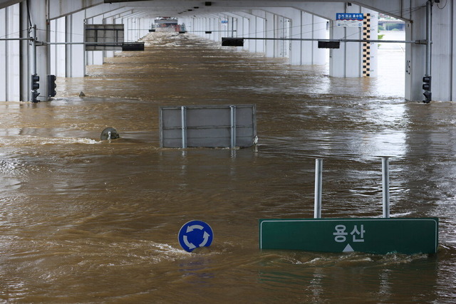 韓国洪水
