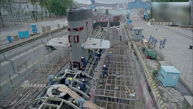 039型潜水艦_8