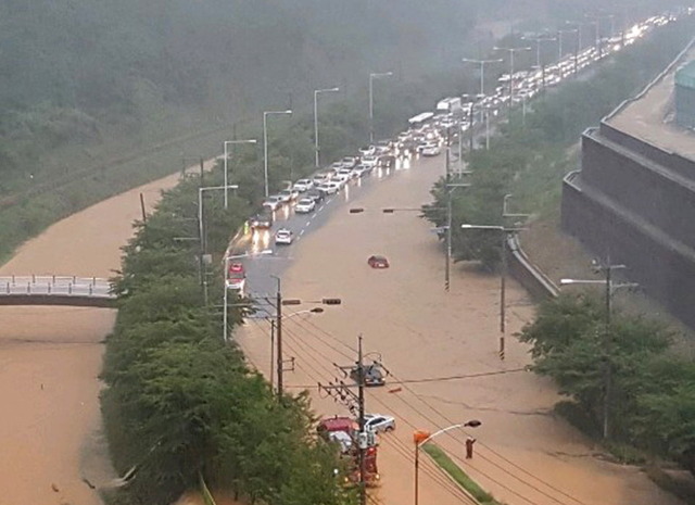 釜山の大雨_3