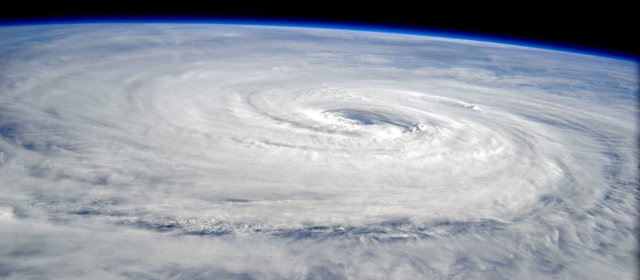 台風5号 宇宙