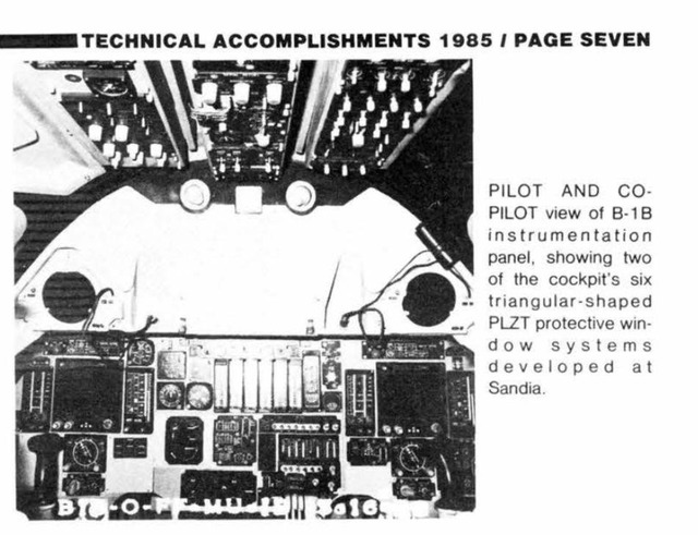 対核シールド 戦闘機_5