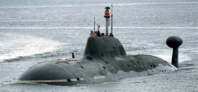アクラ型原子力潜水艦