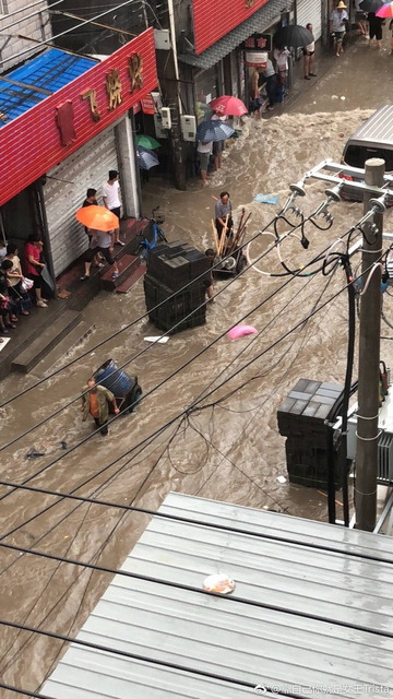 北京大雨_4