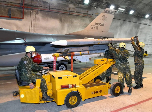 佳山空軍基地_1