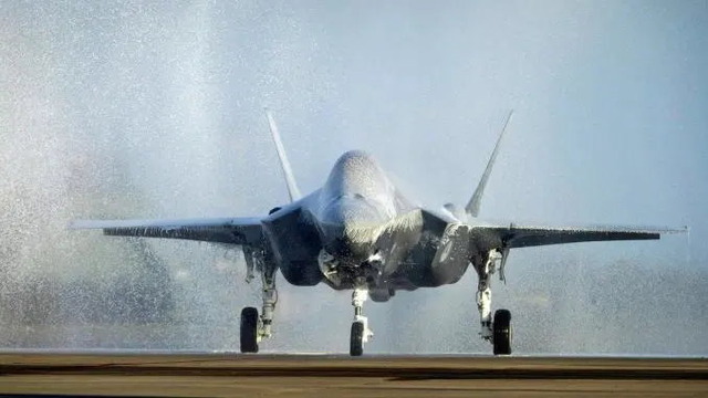 F-35A_消化泡_3