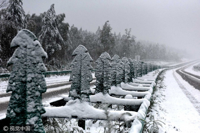 黒竜江省の初雪_1