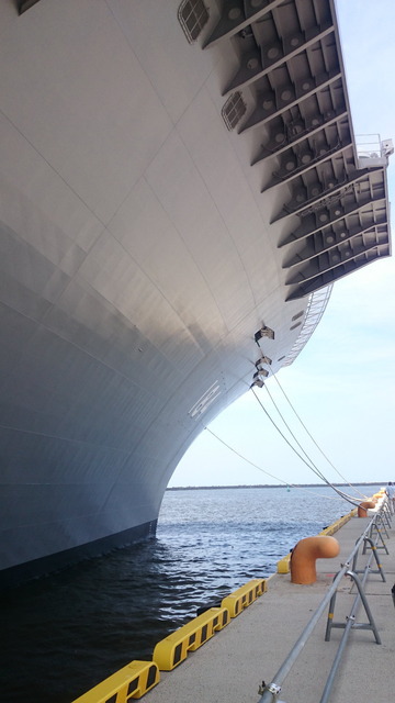 護衛艦 かが 金沢港_23