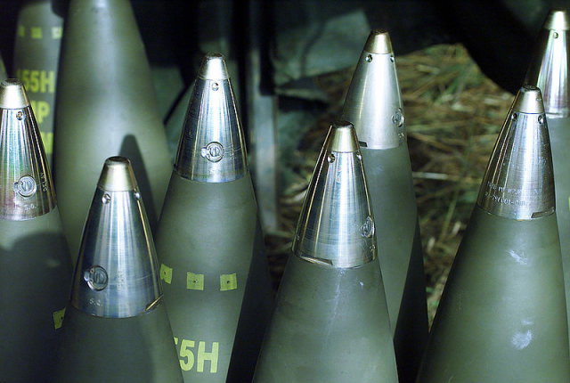 155mm榴弾砲_1