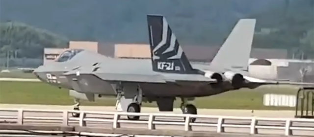 KF-21_2