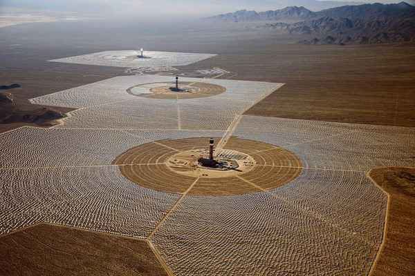 アイヴァンパ太陽熱発電所