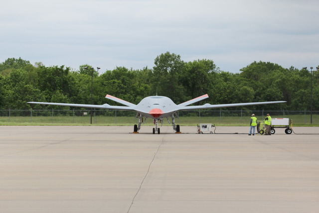 MQ-25_3