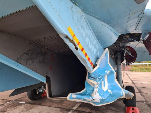 Su-27 道路標識_6