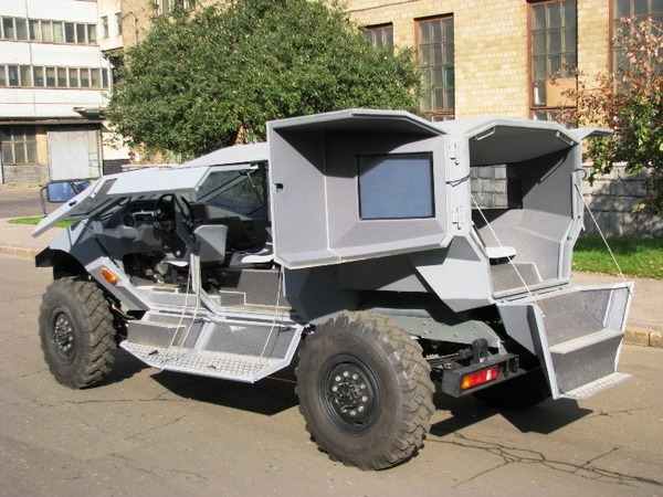 ZiL_4