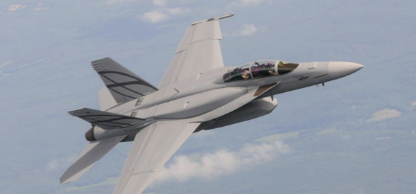 改良型FA-18