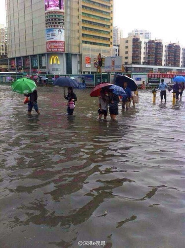 深セン市豪雨_7