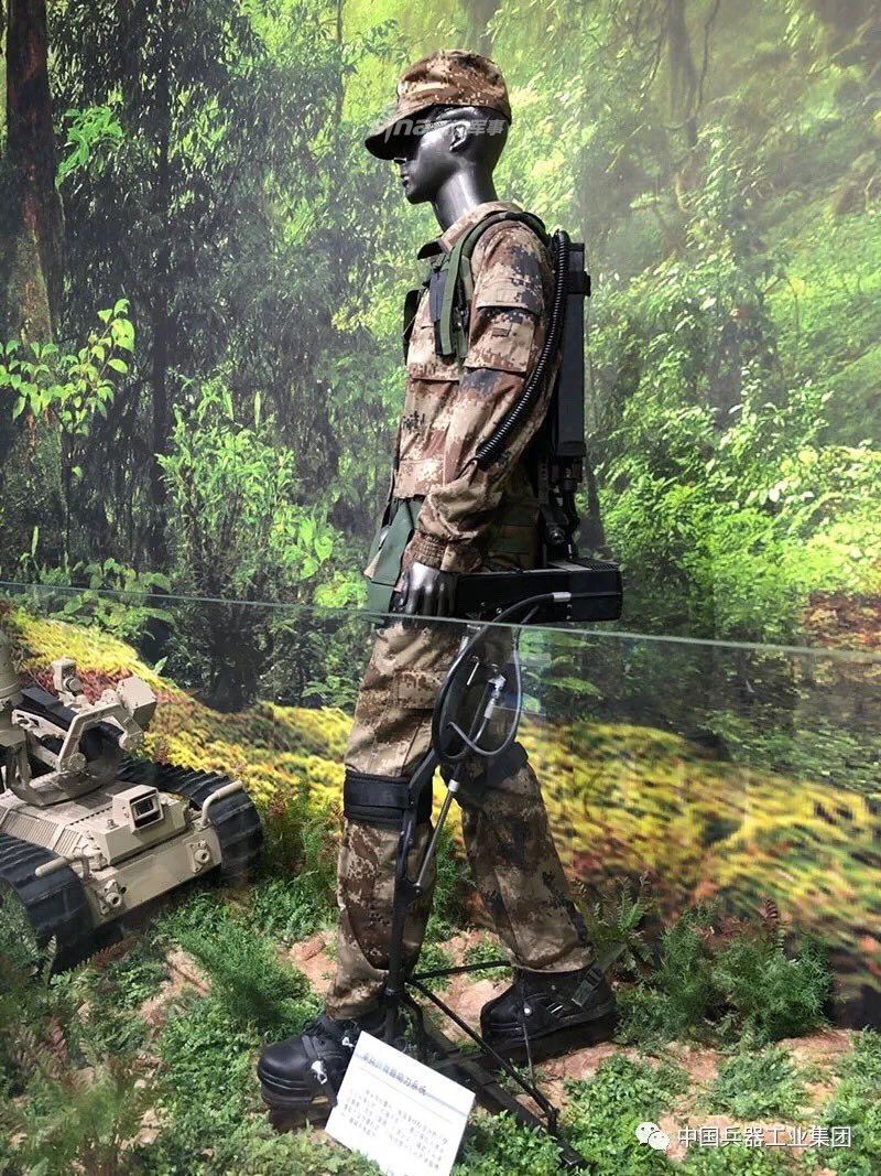 中国 第二世代の軍用パワードスーツ公開 Zapzap
