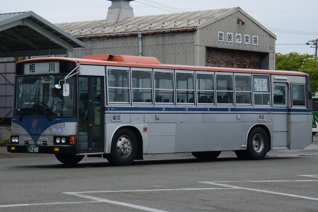 新潟交通佐渡 大型車 ざっしーのただ載せてゆくだけ