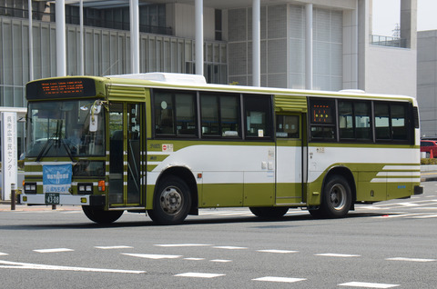 富士交通 広島22く4308 : ざっしーのただ載せてゆくだけ