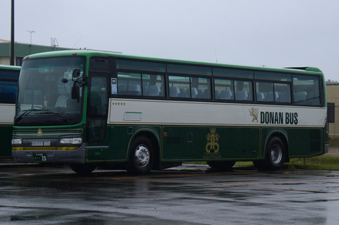 道南バス 貸切車② : ざっしーのただ載せてゆくだけ