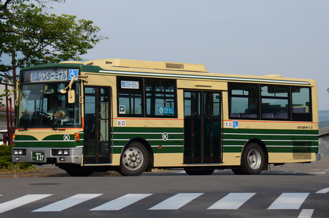 0b7139a4-s.jpg
