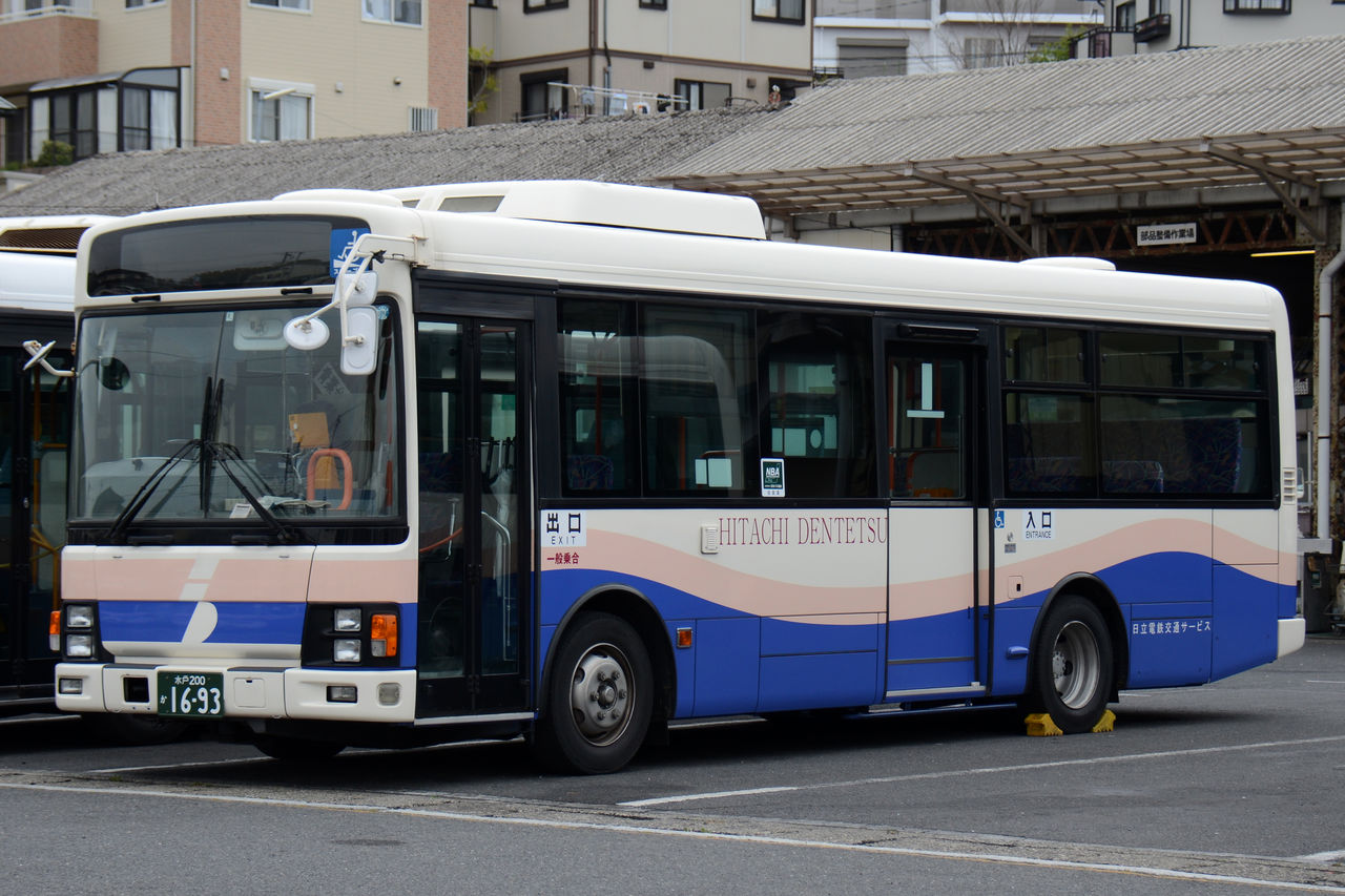 茨城交通 日立オフィス(日立電鉄交通サービス) 中型移籍車⑤ : ざっし 