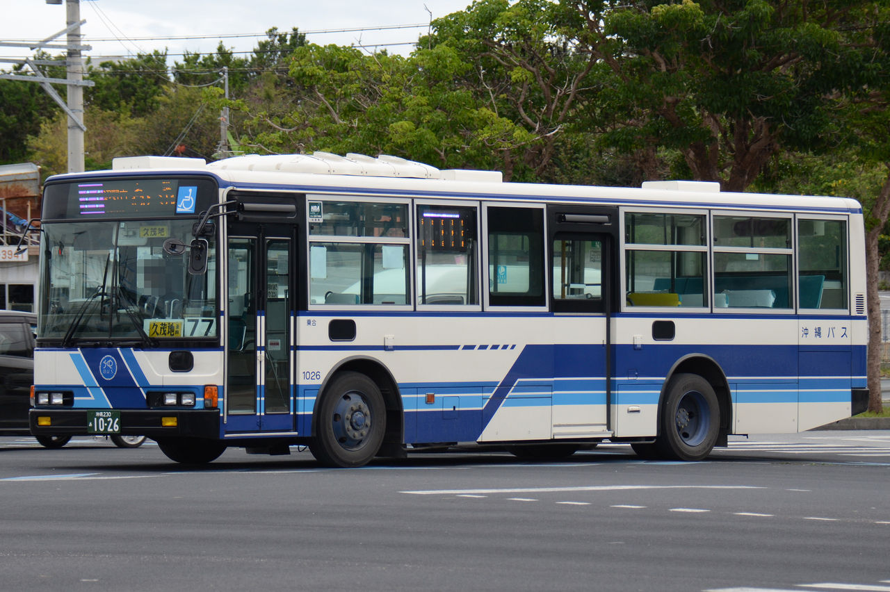 沖縄バス その3 大型移籍車 ざっしーのただ載せてゆくだけ 沖縄バス その3 大型移籍車 ざっしーのただ載せてゆくだけ