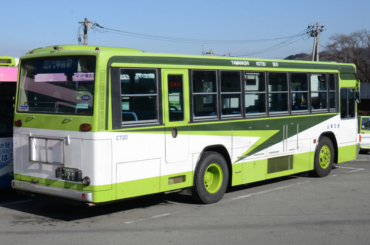 山梨交通 大型移籍車① : ざっしーのただ載せてゆくだけ