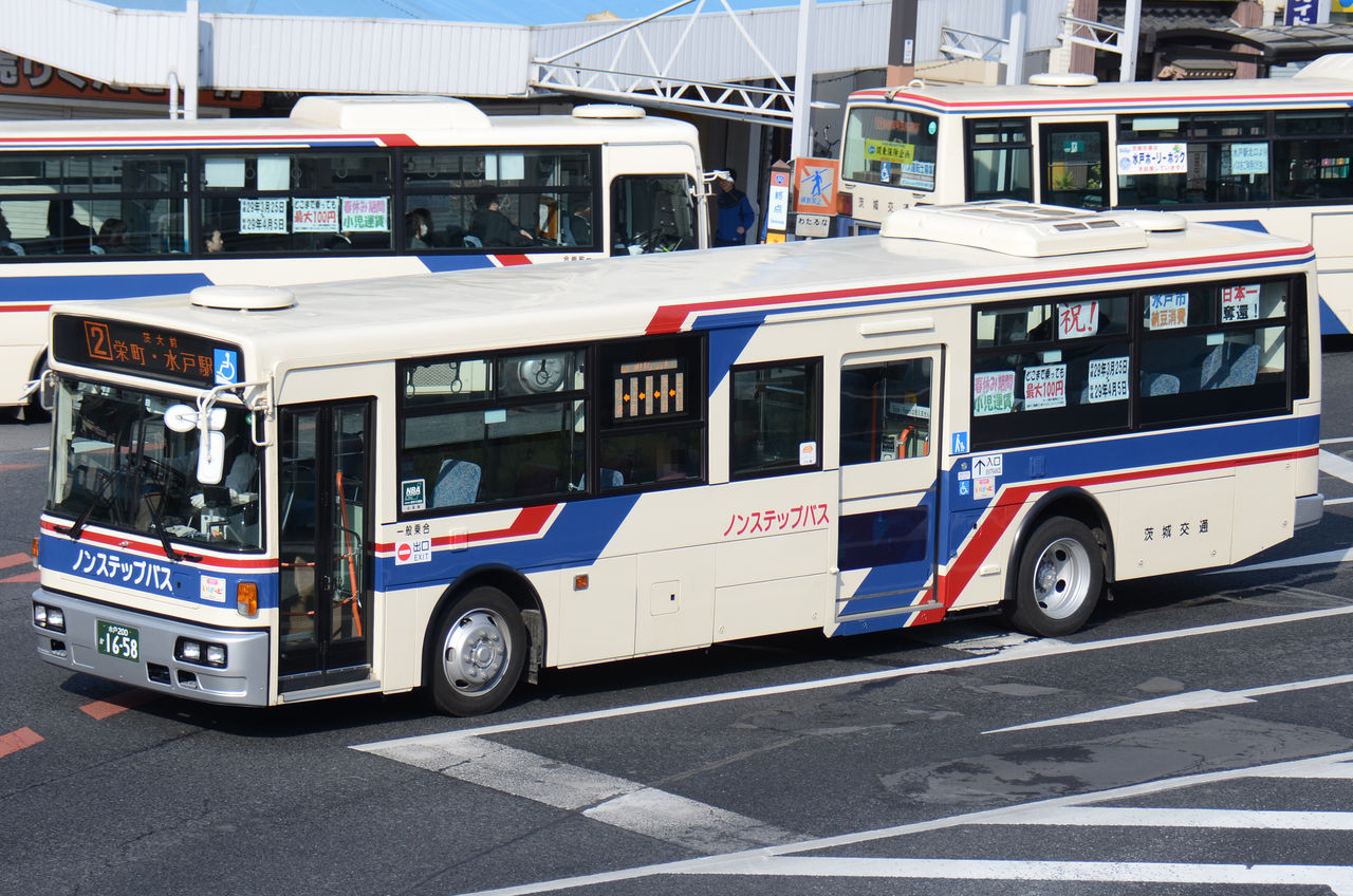 茨城交通 その25(元:京王バス①) : ざっしーのただ載せてゆくだけ 茨城交通 その25(元:京王バス①) : ざっしーのただ載せてゆくだけ