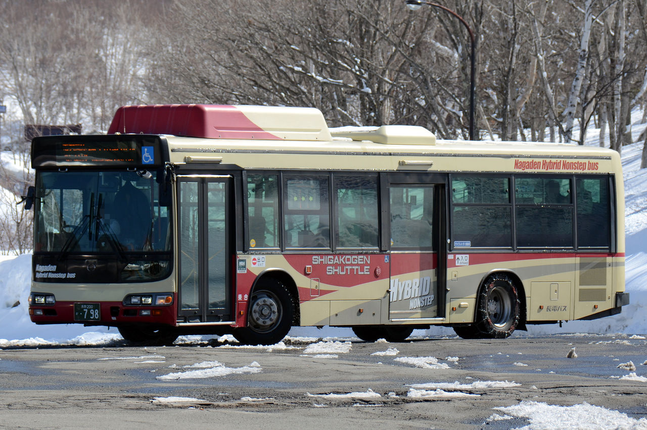 都営バス ブルーリボンシティハイブリッド 2台 低公害-日野ブルー