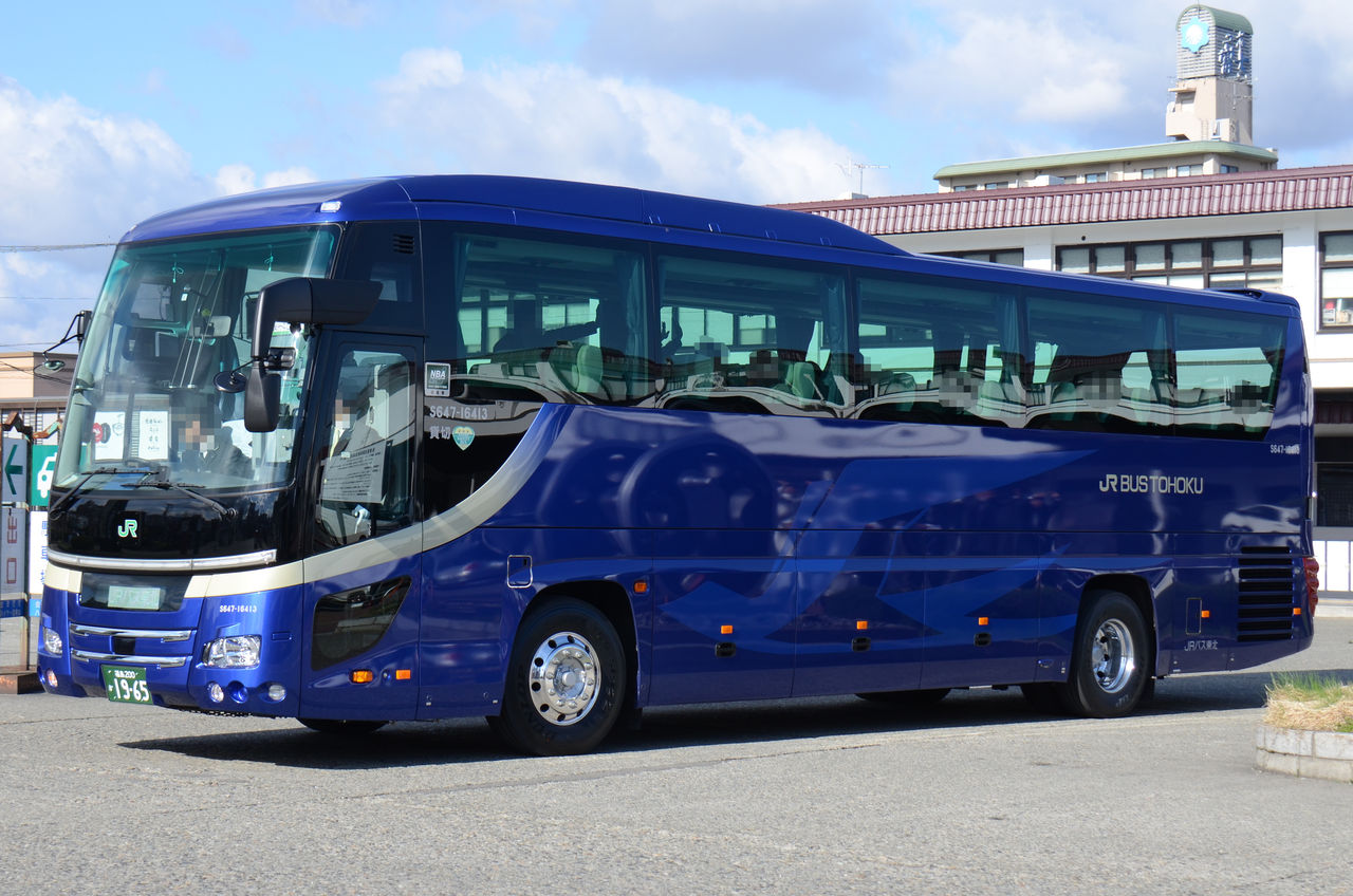 Jrバス東北 S647 ざっしーのただ載せてゆくだけ