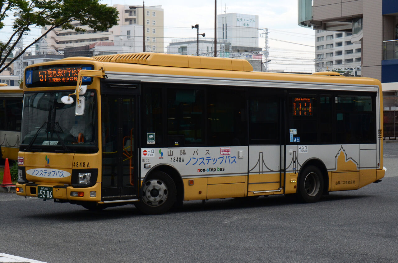 山陽バス　清水ヶ丘　バス模型　バス停　バスターミナル　車庫ジオラマ 調整中) 山陽バス 清水ヶ丘 バス模型 バス停 バスターミナル