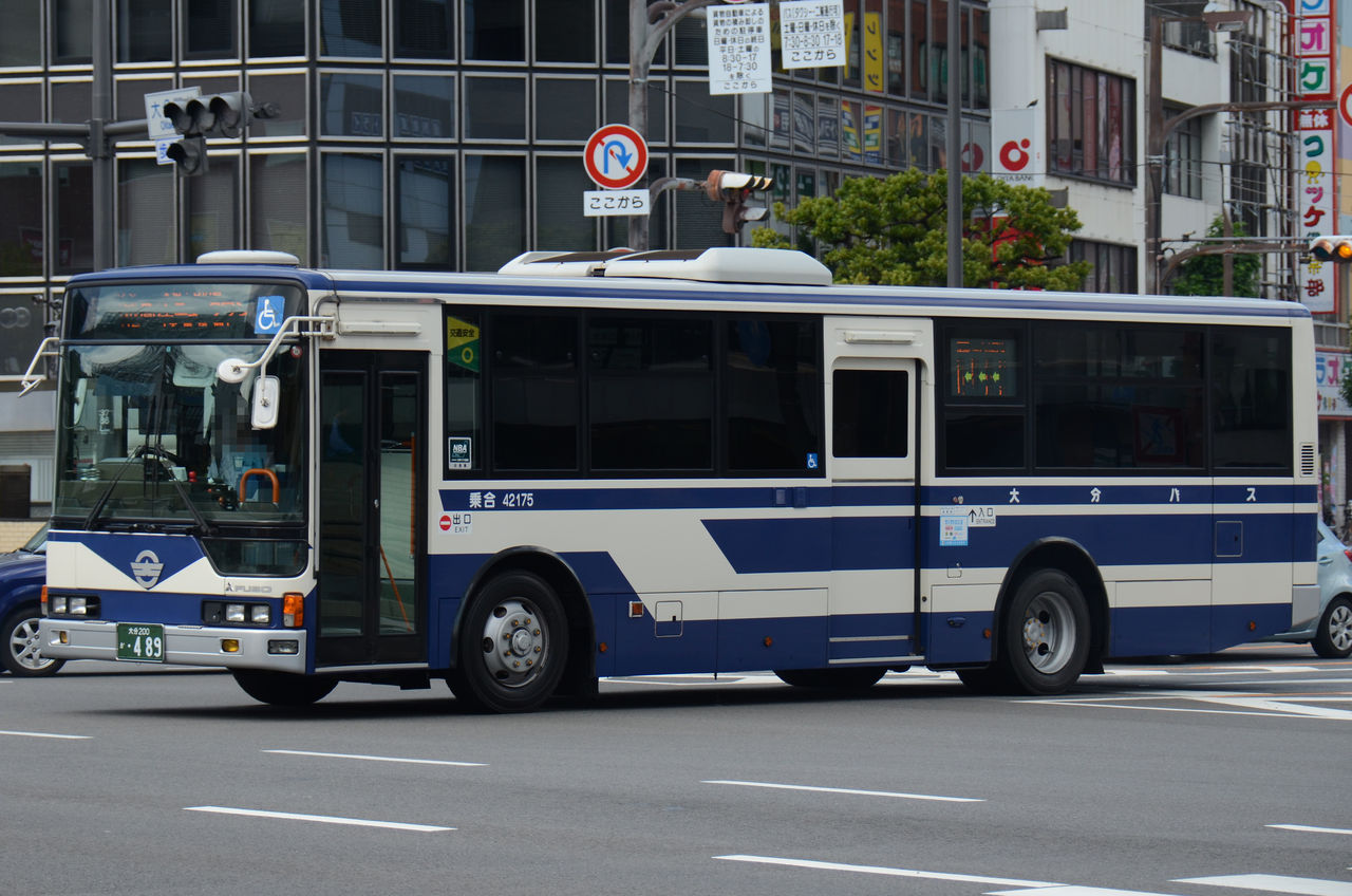 大分バス 大型車② : ざっしーのただ載せてゆくだけ