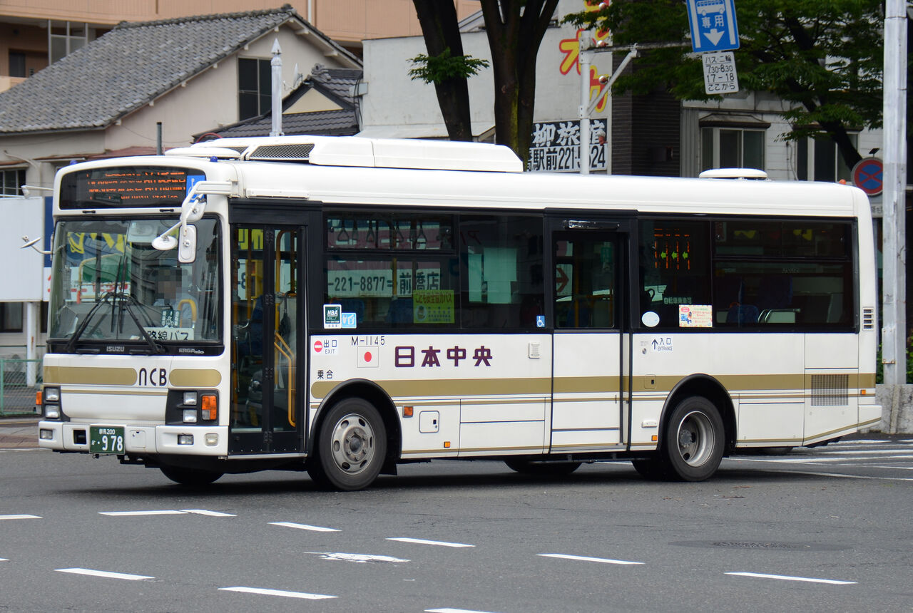 日本中央バス 中型車 ざっしーのただ載せてゆくだけ