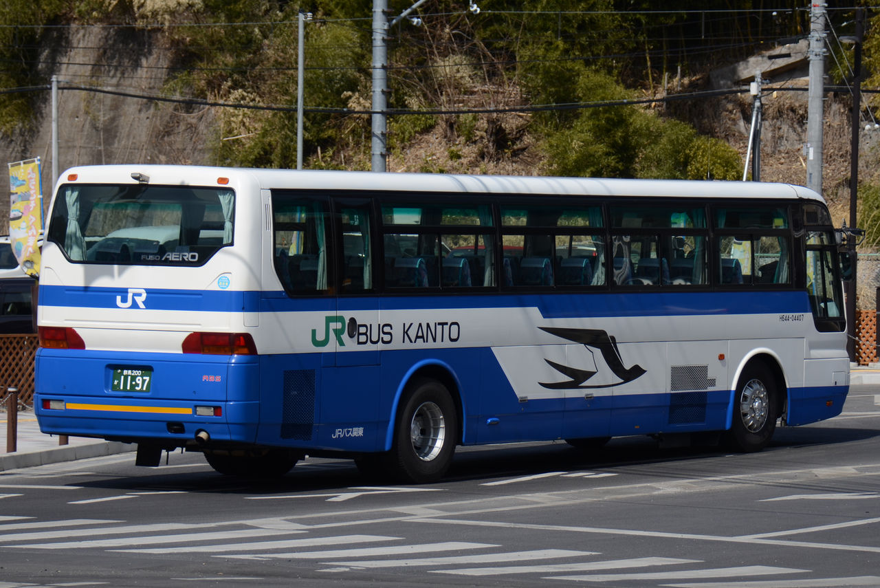 JRA バス EpCi4ouVEAMPH3R.jpg:large
