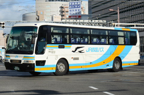 8c5f2ffc-s.jpg