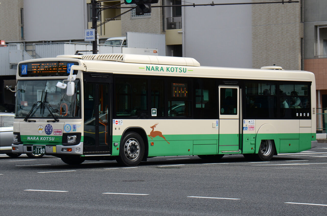 奈良交通 大型車④ : ざっしーのただ載せてゆくだけ