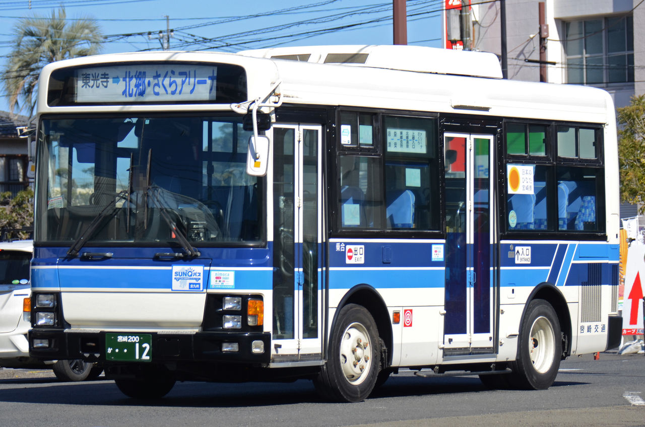 宮崎交通 小型車 : ざっしーのただ載せてゆくだけ