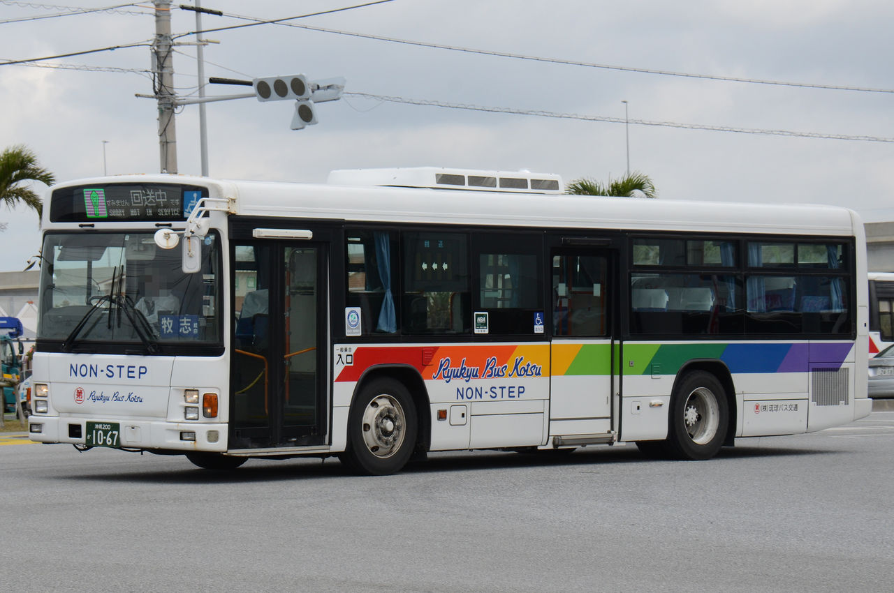 琉球バス交通 大型移籍車④ : ざっしーのただ載せてゆくだけ