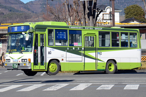 山梨交通 中型移籍車① : ざっしーのただ載せてゆくだけ