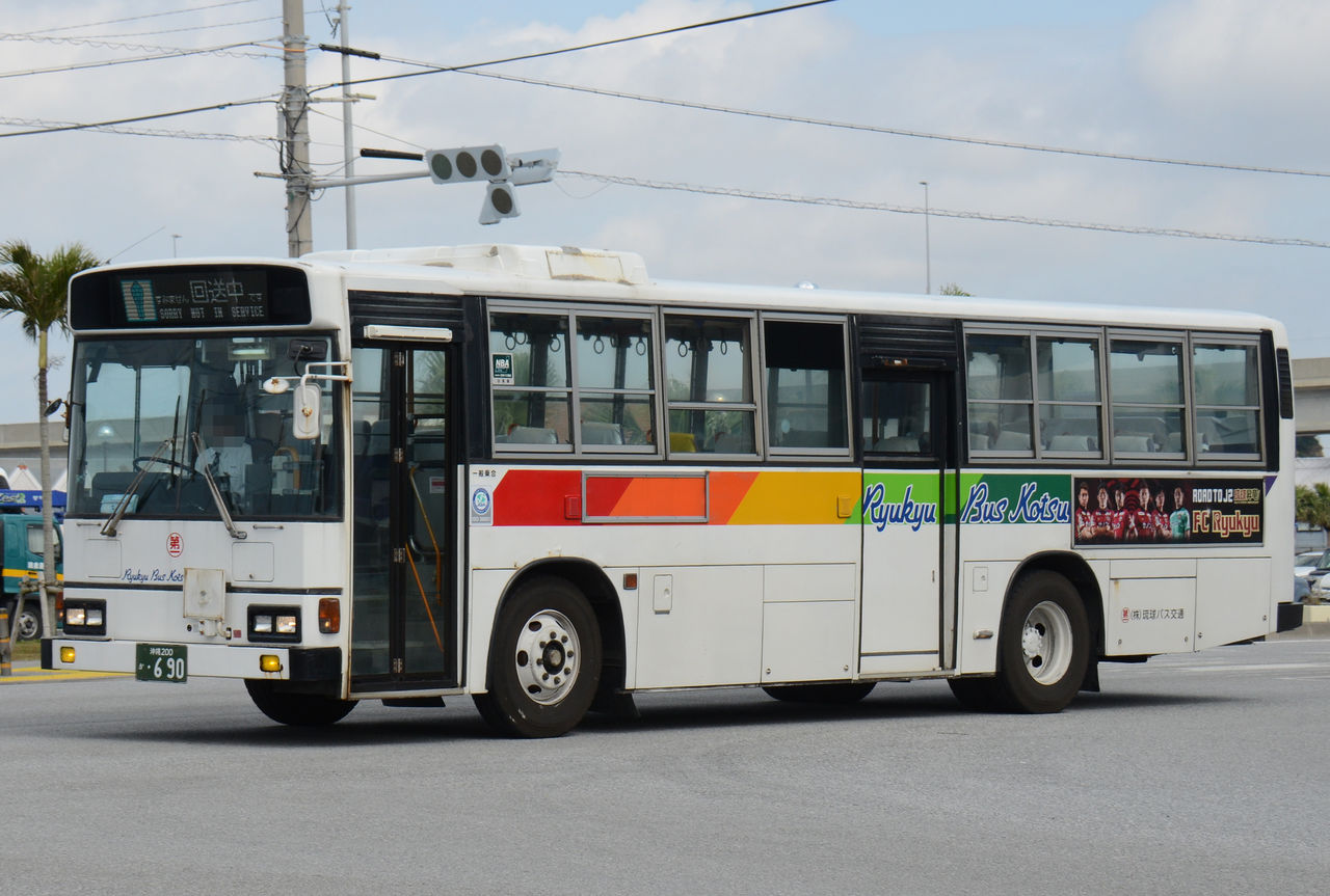 琉球バス交通 大型移籍車 ざっしーのただ載せてゆくだけ