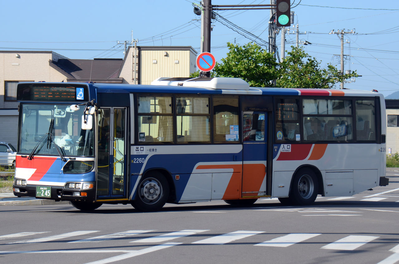 函館バス 長距離路線車 ざっしーのただ載せてゆくだけ