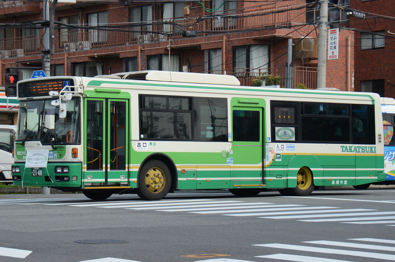 高槻市交通部 大型車 ざっしーのただ載せてゆくだけ