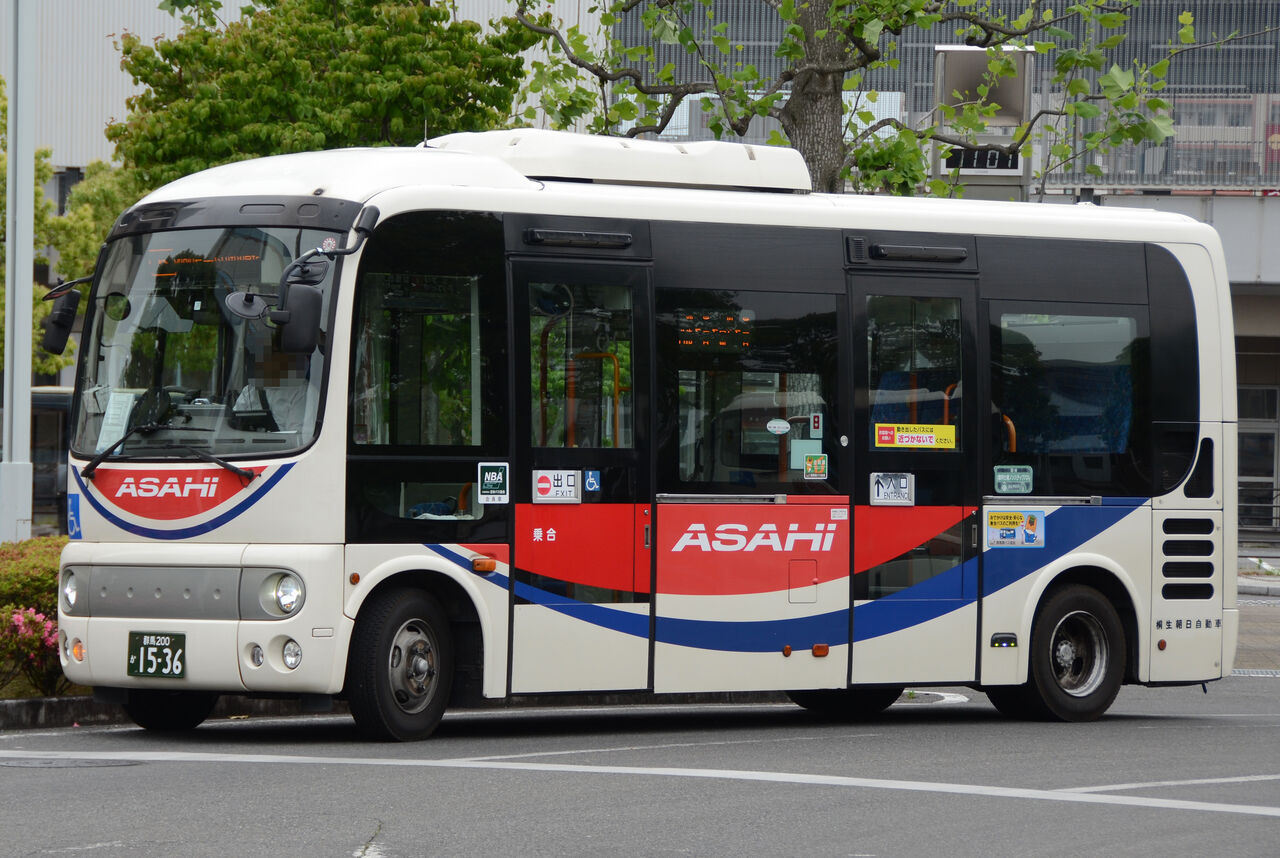 桐生朝日自動車 群馬200か1536 : ざっしーのただ載せてゆくだけ